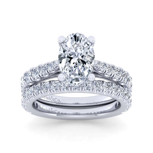 14K White Gold Oval Diamond Engagement Ring