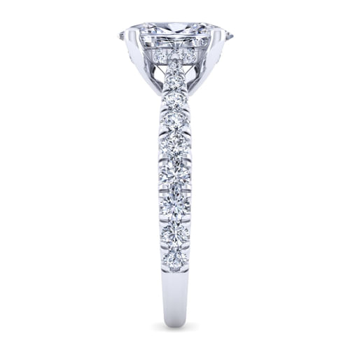 14K White Gold Oval Diamond Engagement Ring