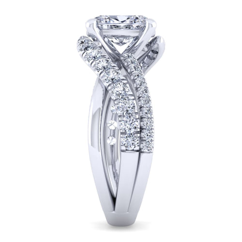 14K White Gold Oval Diamond Engagement Ring