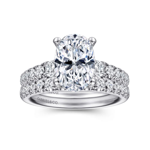 14K White Gold Oval Diamond Engagement Ring