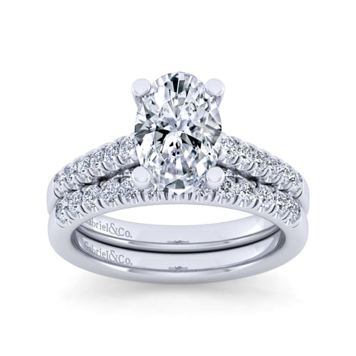 14K White Gold Oval Diamond Engagement Ring
