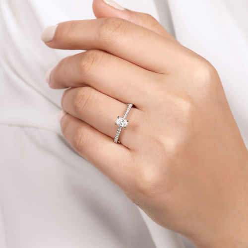 14K White Gold Oval Diamond Engagement Ring