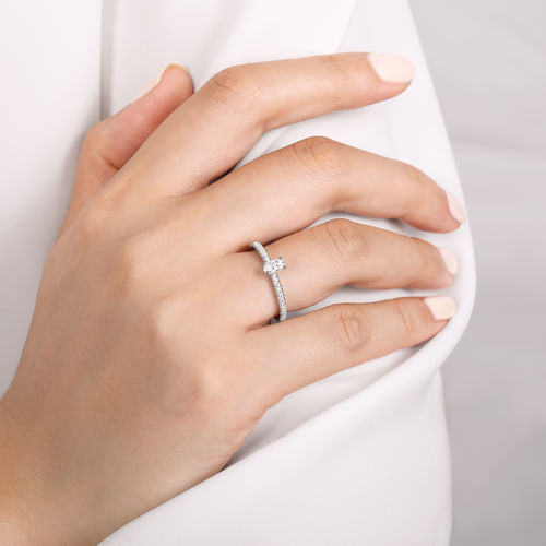 14K White Gold Oval Diamond Engagement Ring