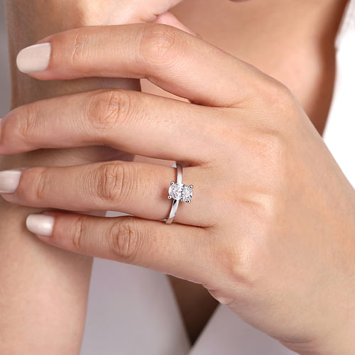 14K White Gold Oval Diamond Engagement Ring