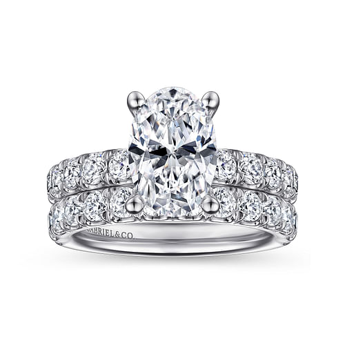 14K White Gold Oval Diamond Engagement Ring