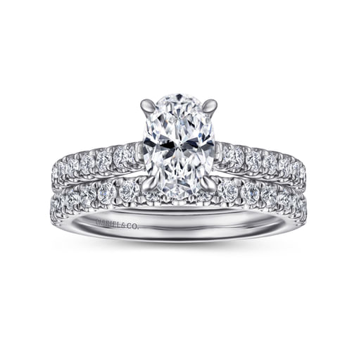 14K White Gold Oval Diamond Engagement Ring