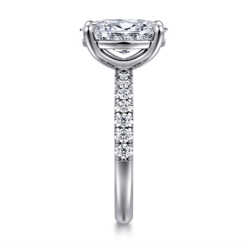 14K White Gold Oval Diamond Engagement Ring