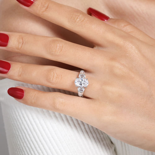 14K White Gold Oval Diamond Engagement Ring