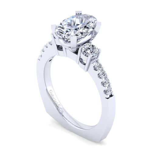 14K White Gold Oval Diamond Engagement Ring
