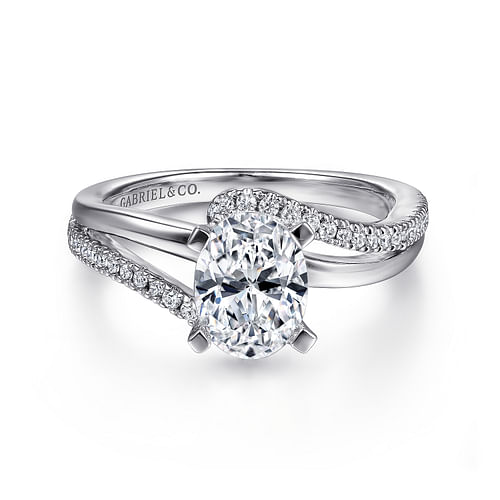 14K White Gold Oval Diamond Engagement Ring