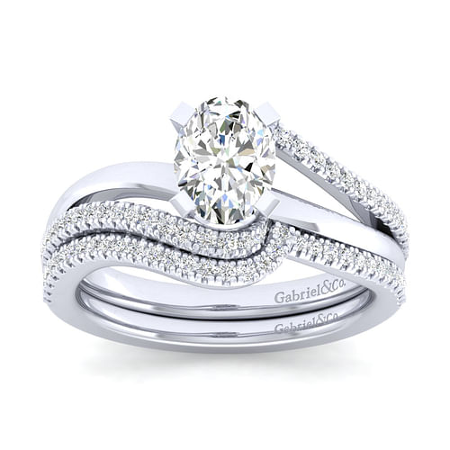 14K White Gold Oval Diamond Engagement Ring