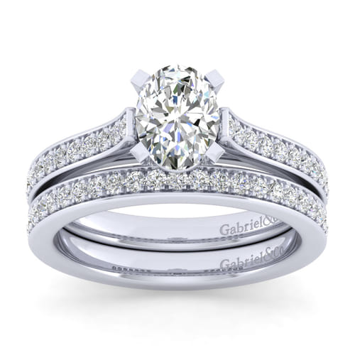 14K White Gold Oval Diamond Engagement Ring