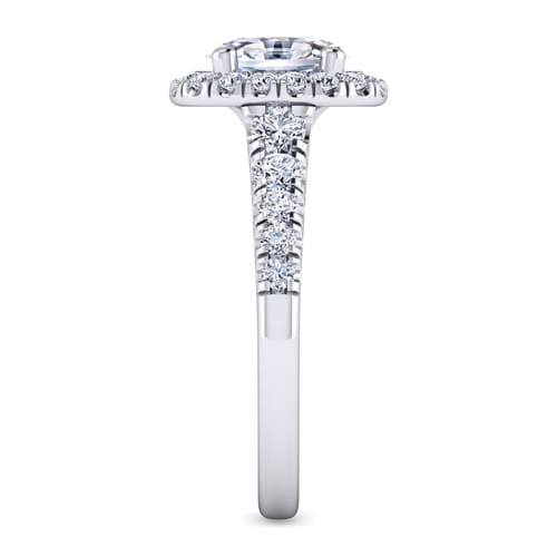 14K White Gold Oval Halo Diamond Engagement Ring 14K White Gold Oval Halo Diamond Engagement Ring