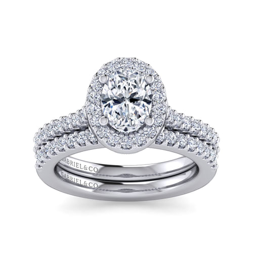 14K White Gold Oval Halo Diamond Engagement Ring
