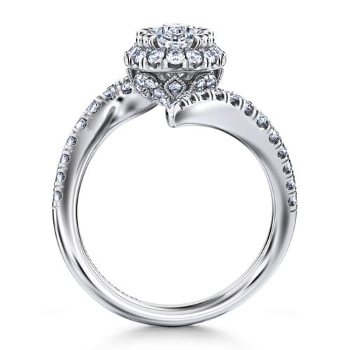 14K White Gold Oval Halo Diamond Engagement Ring 14K White Gold Oval Halo Diamond Engagement Ring