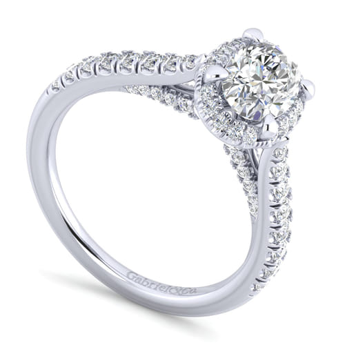 14K White Gold Oval Halo Diamond Engagement Ring