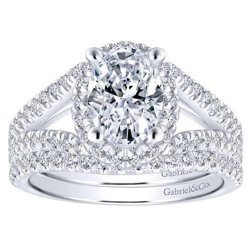 14K White Gold Oval Halo Diamond Engagement Ring