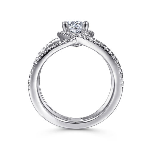 14K White Gold Oval Halo Diamond Engagement Ring 14K White Gold Oval Halo Diamond Engagement Ring