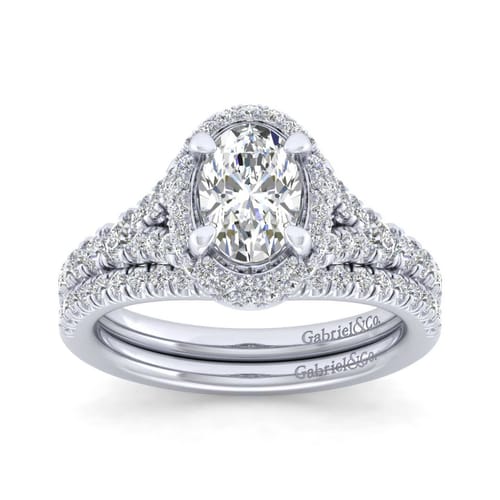 14K White Gold Oval Halo Diamond Engagement Ring