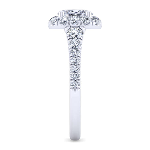 14K White Gold Oval Halo Diamond Engagement Ring