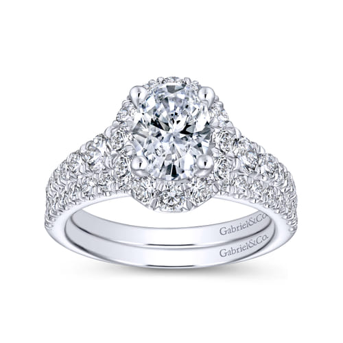 14K White Gold Oval Halo Diamond Engagement Ring 14K White Gold Oval Halo Diamond Engagement Ring