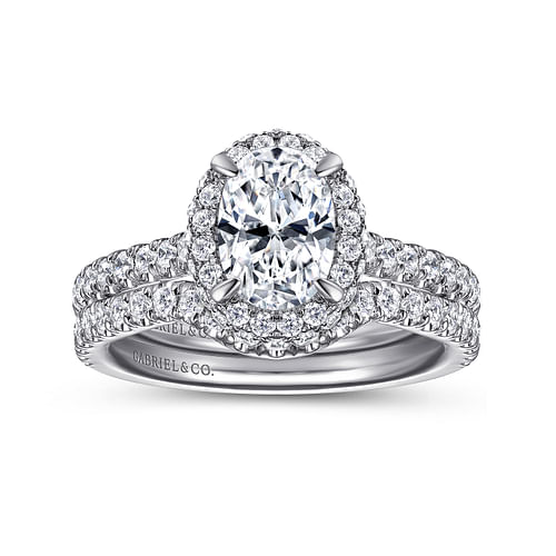 14K White Gold Oval Halo Diamond Engagement Ring