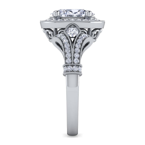 14K White Gold Oval Halo Diamond Engagement Ring