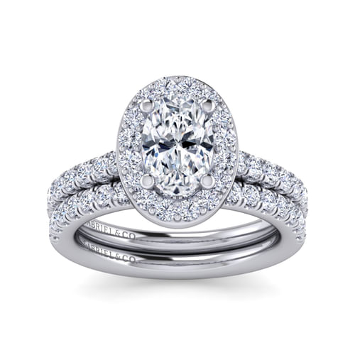 14K White Gold Oval Halo Diamond Engagement Ring