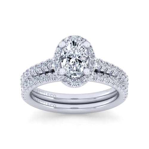 14K White Gold Oval Halo Diamond Engagement Ring