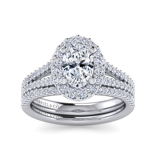 14K White Gold Oval Halo Diamond Engagement Ring