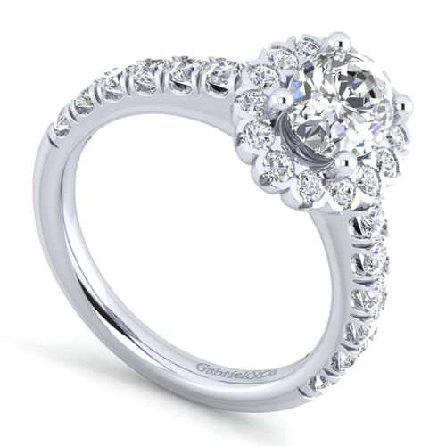 14K White Gold Oval Halo Diamond Engagement Ring