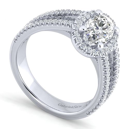14K White Gold Oval Halo Diamond Engagement Ring