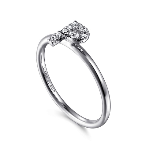 14K White Gold Pavé Diamond Uppercase P Initial Ring