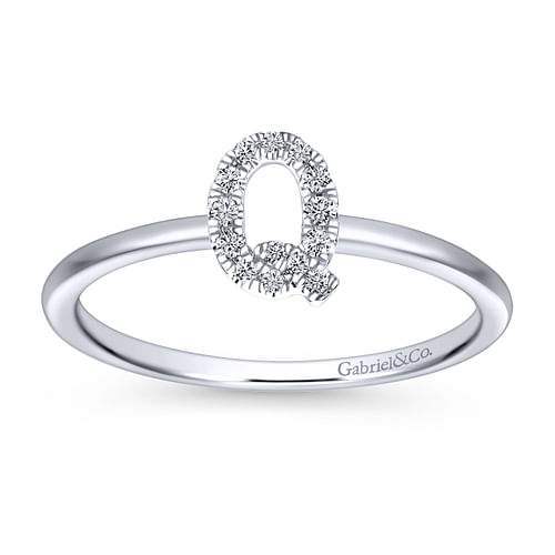 14K White Gold Pavé Diamond Uppercase Q Initial Ring