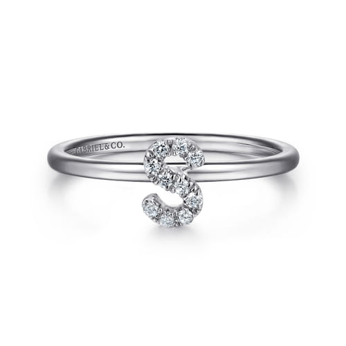14K White Gold Pavé Diamond Uppercase S Initial Ring