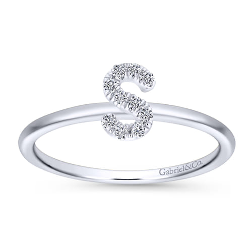 14K White Gold Pavé Diamond Uppercase S Initial Ring