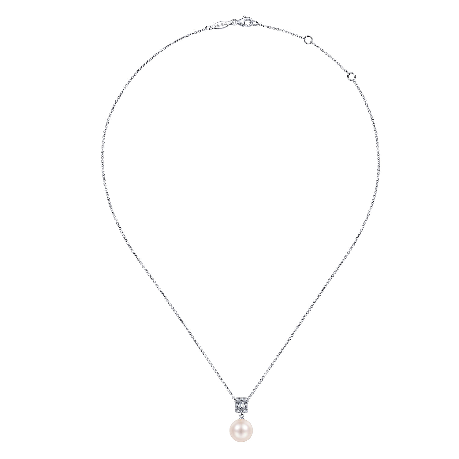 14K White Gold Pavé Diamond and Pearl Pendant Necklace