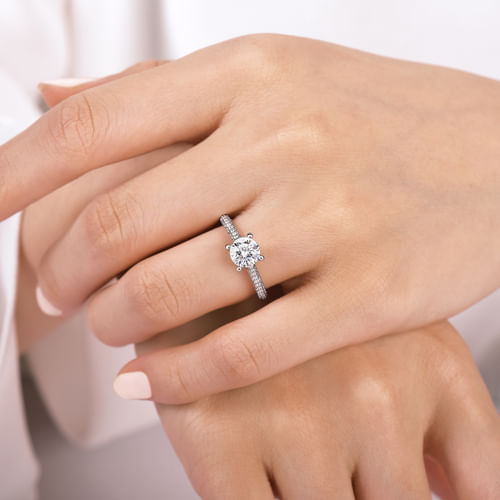 14K White Gold Pavé Round Diamond Engagement Ring
