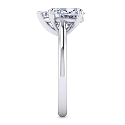 14K White Gold Pear Shape Solitaire Diamond Engagement Ring