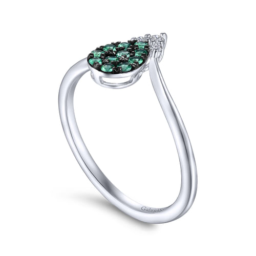 14K White Gold Pear Shaped Emerald Cluster and Diamond Ring