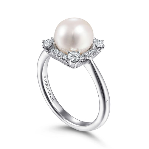 14K White Gold Pearl Ring with Diamond Halo