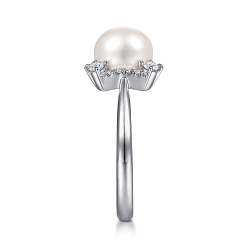 14K White Gold Pearl Ring with Diamond Halo