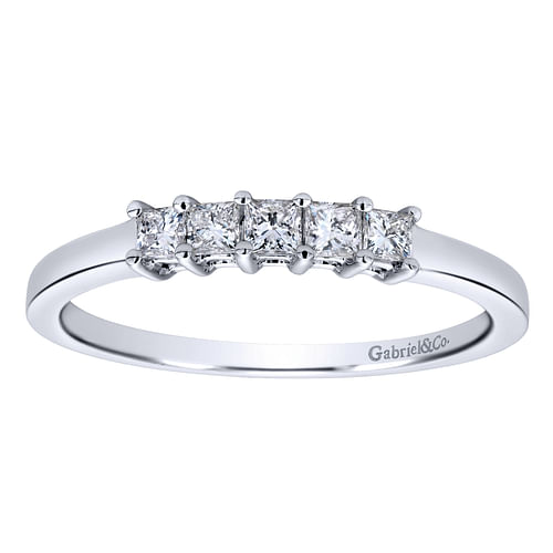 14K White Gold Princess Cut 5 Stone Prong Set Diamond Wedding Band