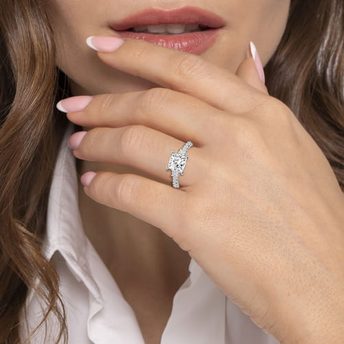 14K White Gold Princess Cut Three Stone Diamond Engagement Ring