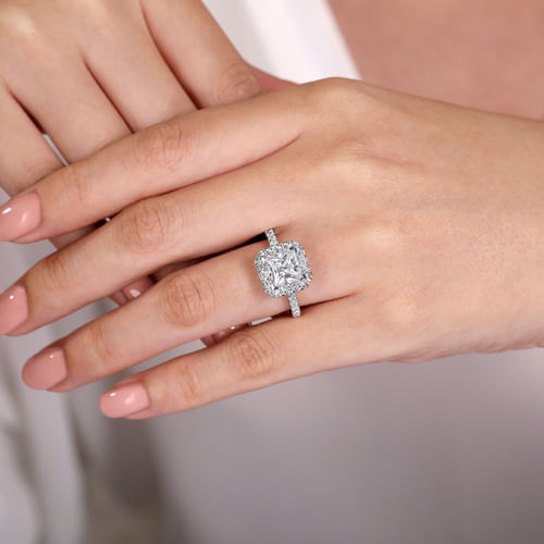 14K White Gold Princess Halo Diamond Engagement Ring