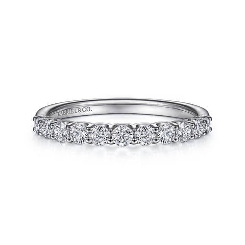 14K White Gold Round 11 Stone Diamond Anniversary Band