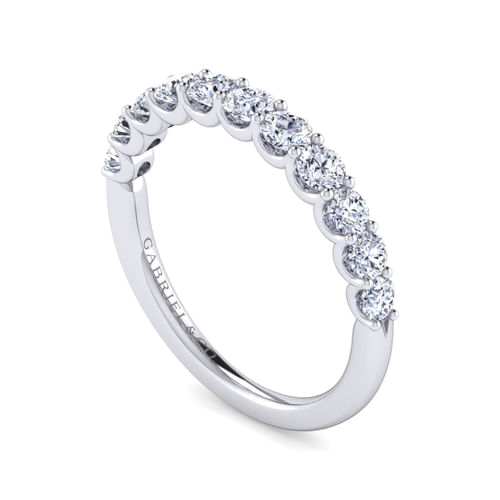 14K White Gold Round 11 Stone Diamond Anniversary Band