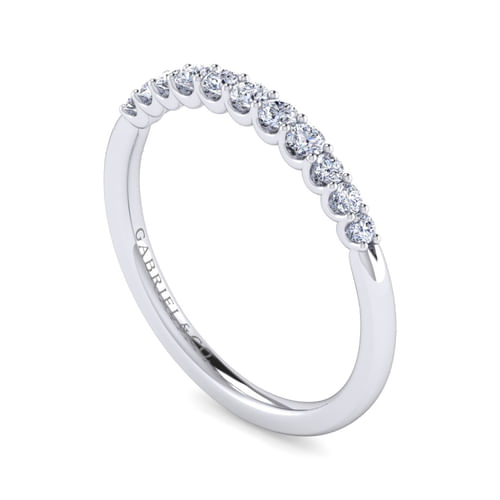 14K White Gold Round 11 Stone Diamond Anniversary Band