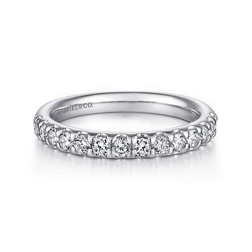 14K White Gold Round 14 Stone Diamond Wedding Band