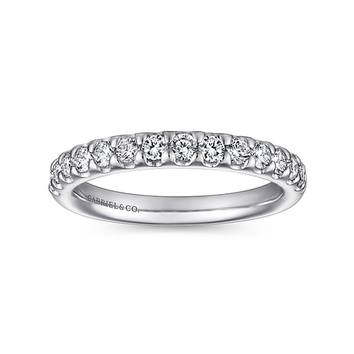 14K White Gold Round 14 Stone Diamond Wedding Band